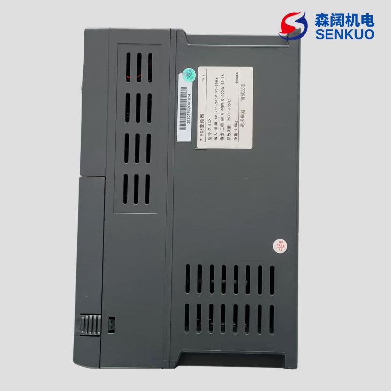 森阔SKF320系列单相220V转三相380V高性能矢量变频器 4